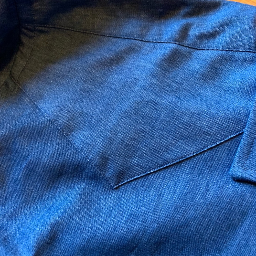 NWOT Men’s Burberry Jean button down 16/34 - Picture 6 of 7